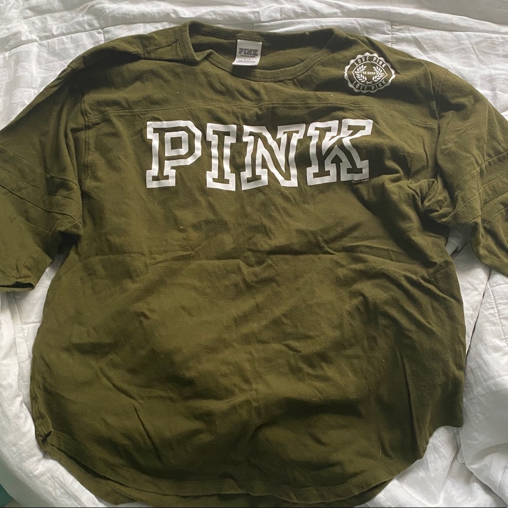 PINK GRAPHIC TEE